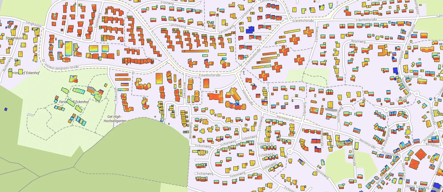Eine Karte des Energieatlas Baden-Württemberg zeigt das Solarpotenzial der Dächer in Schramberg. 