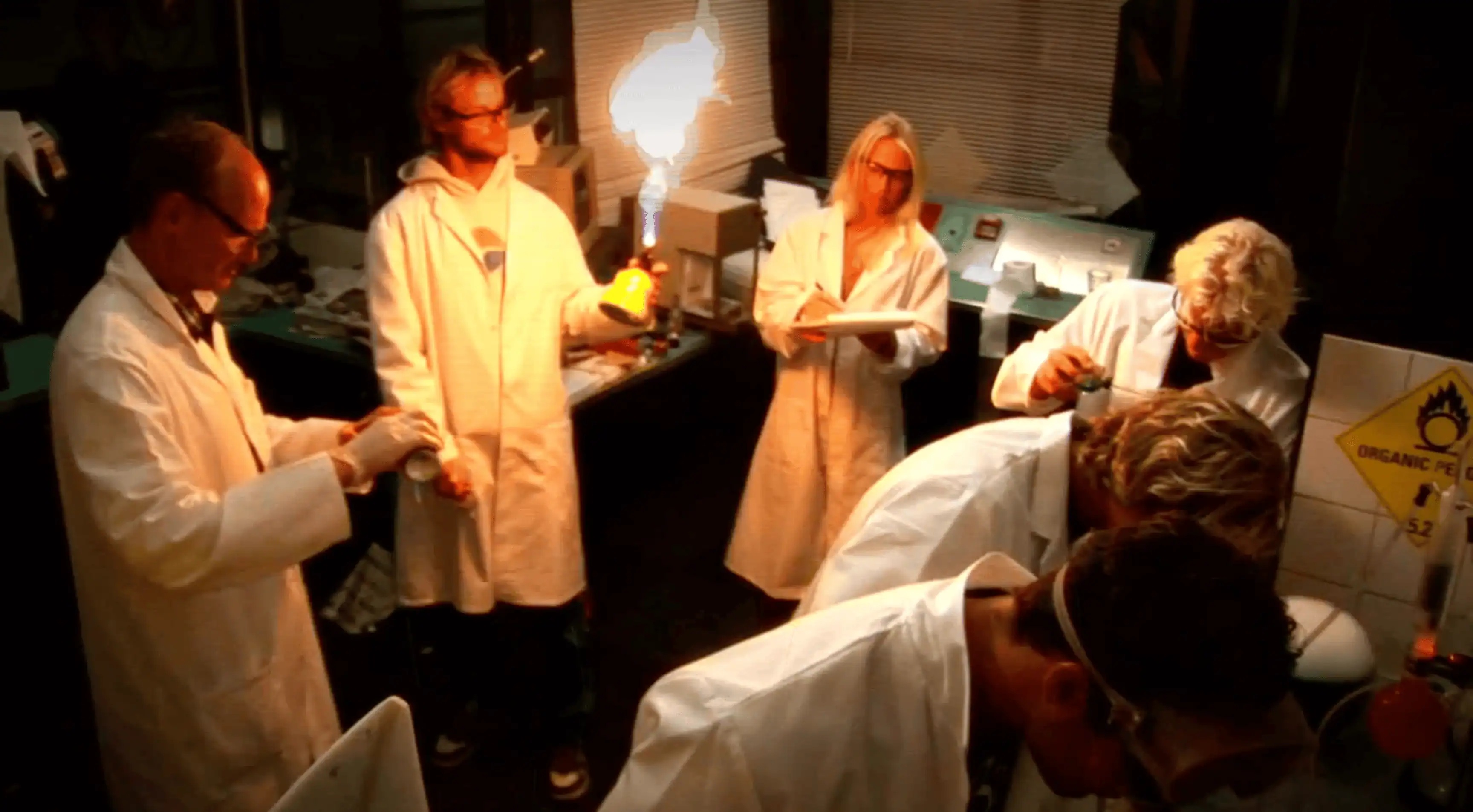 A can of soft drink with the logo of the Holland Surfing Association, referencing that drinking this will give you surfing superpowers.