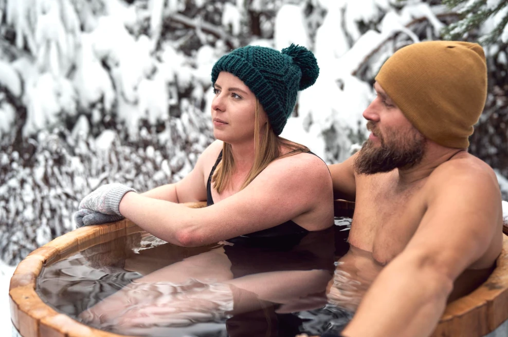 Cold Plunge Tub: The Ultimate Guide to Home Setup & Benefits
