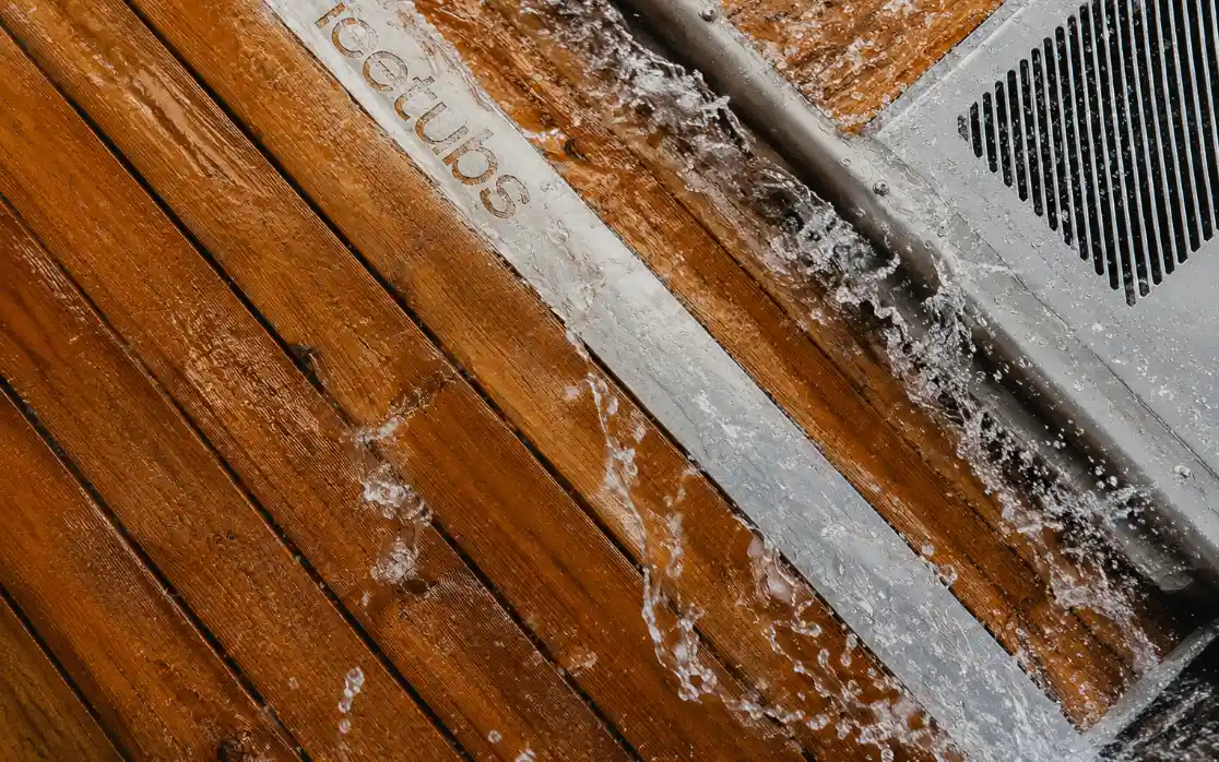 Cold Plunge vs Cold Water Swimming: Which Experience Fits You?