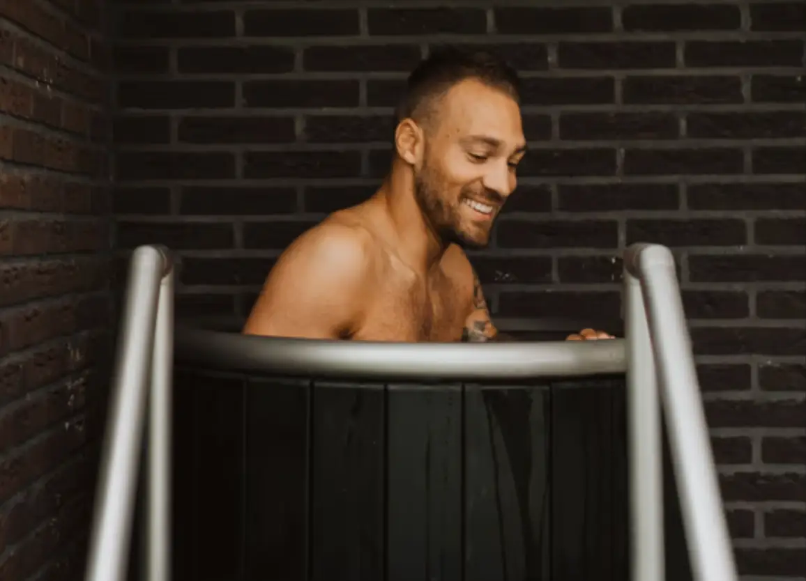 Cold Adaptation Explained: How Your Body Learns to Handle the Cold 