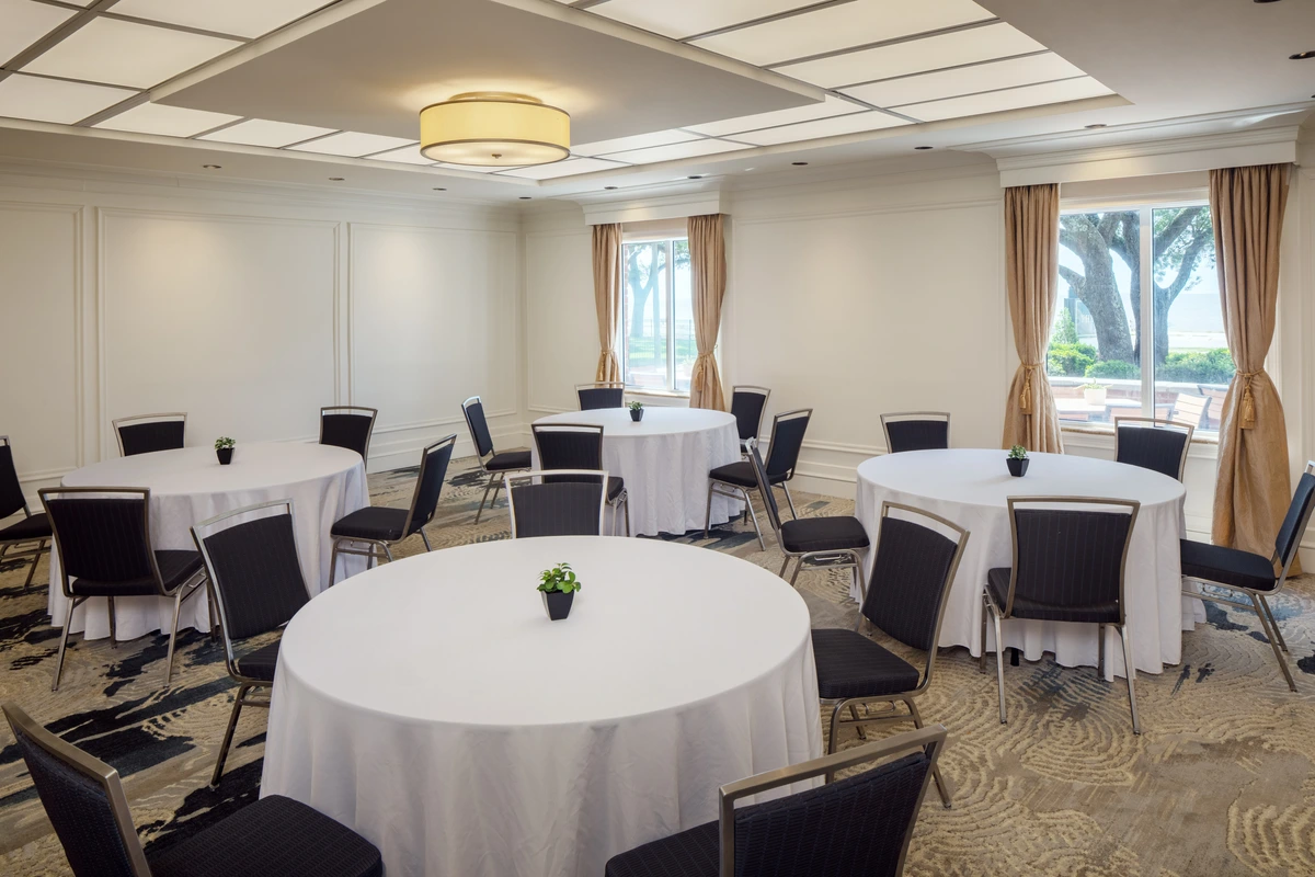 Meeting Room - Banquet