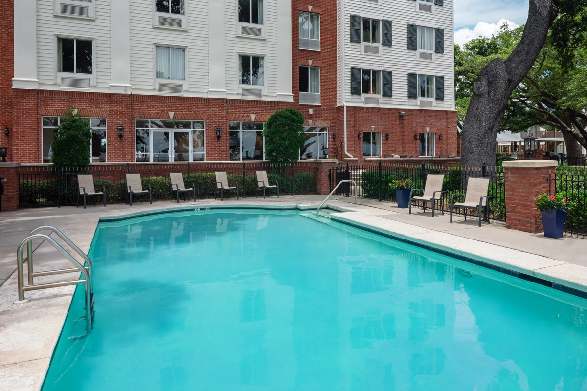 Hotel Pool