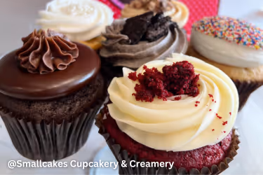 Cupcakes at Smallcakes