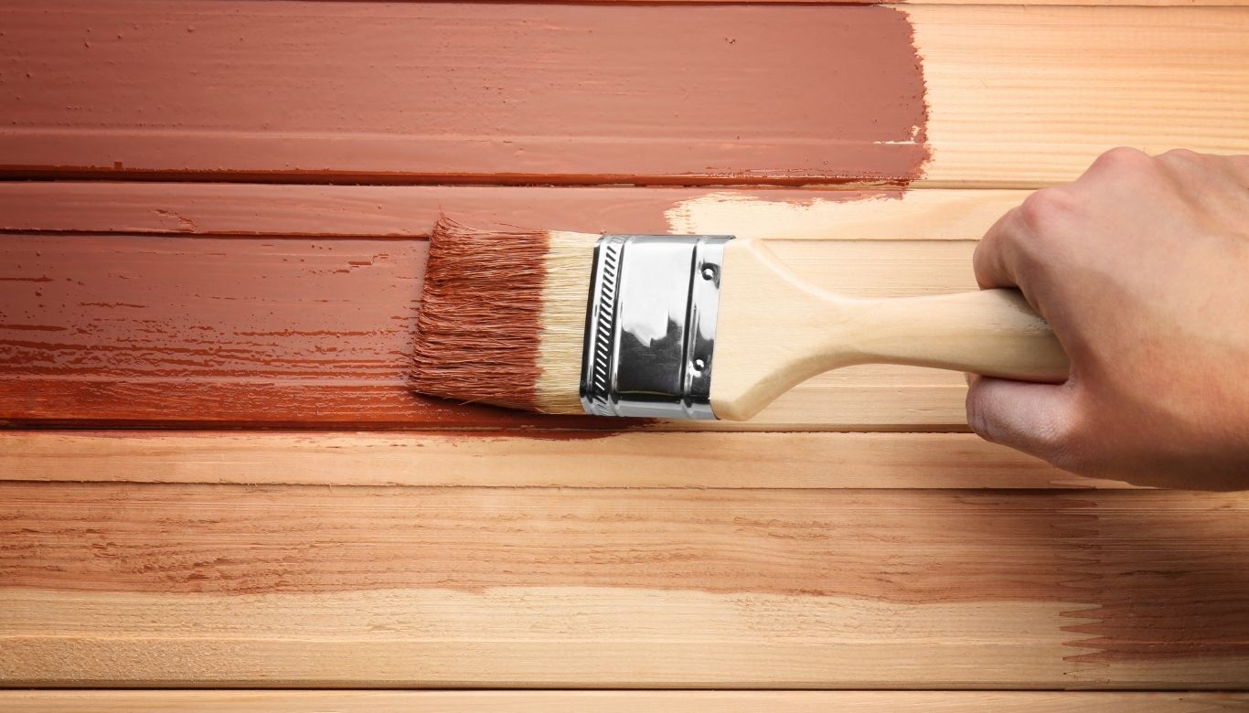 painting wood siding​