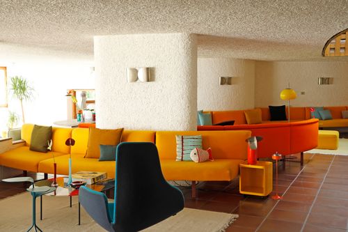 Designklassiker (hier von Moroso und Artemide) | © Guido Taroni