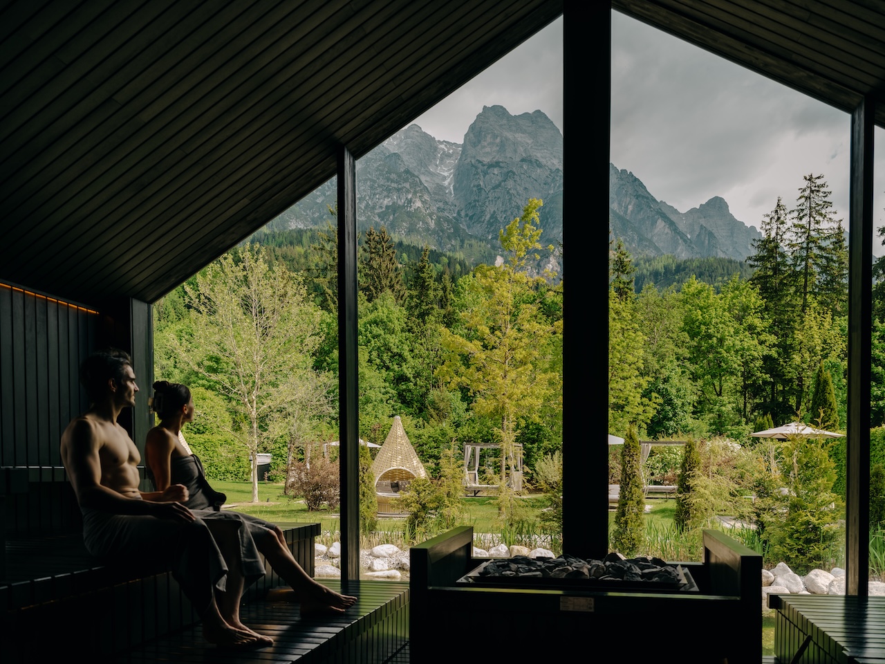Die Waldsauna © Naturhotel Forsthofgut, Leogang