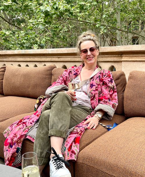 Das Begrüßungsglas Cava auf der Terrasse - herrlich!