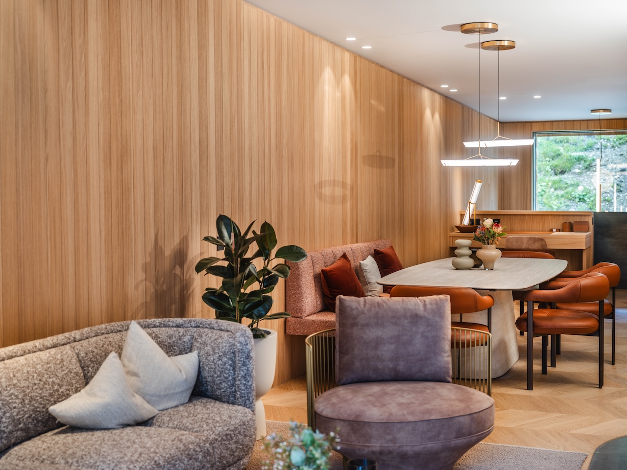 Oben dann: der Lounge-Bereich der Berg Loft Suite