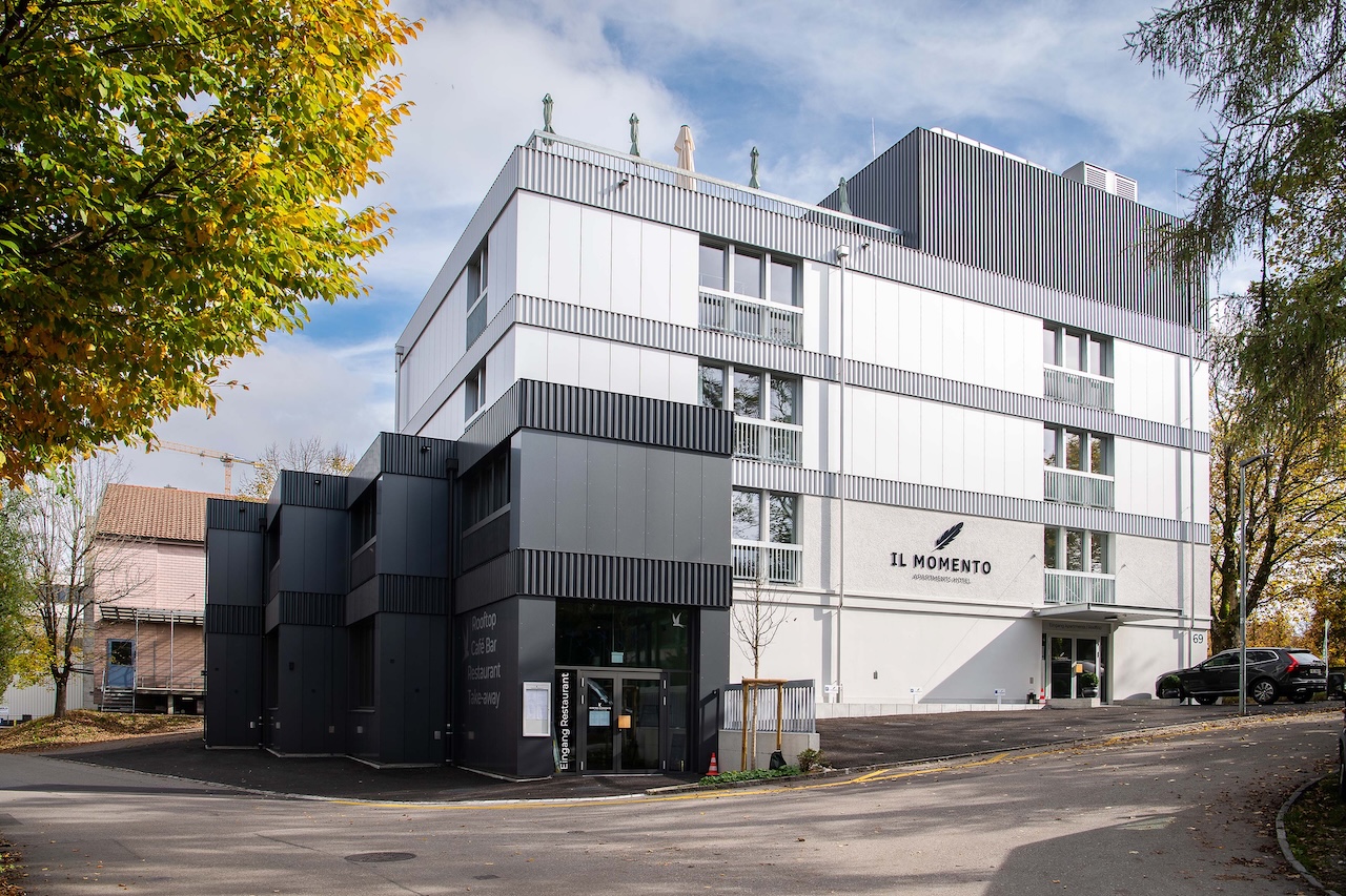Das Berner Aparthotel Il Momento bietet komfortable Apartments für Reisende, die modernes Wohnen auf Zeit schätzen.