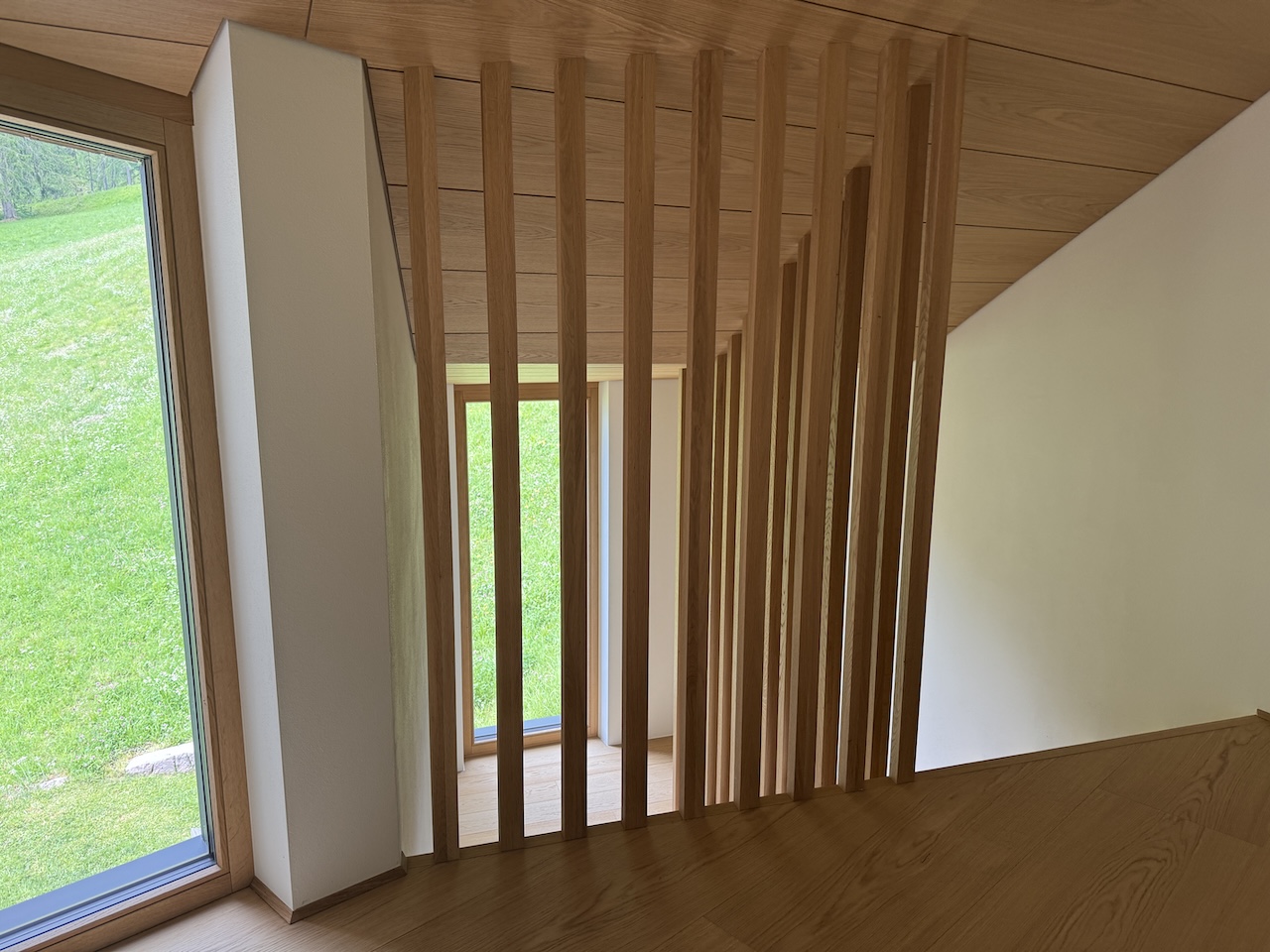 Natur draußen, Naturmaterialien drinnen © CHOSEN by Architects