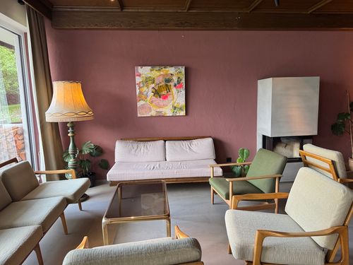 In der Lounge trifft man sich auf ein Getränk oder einen Plausch