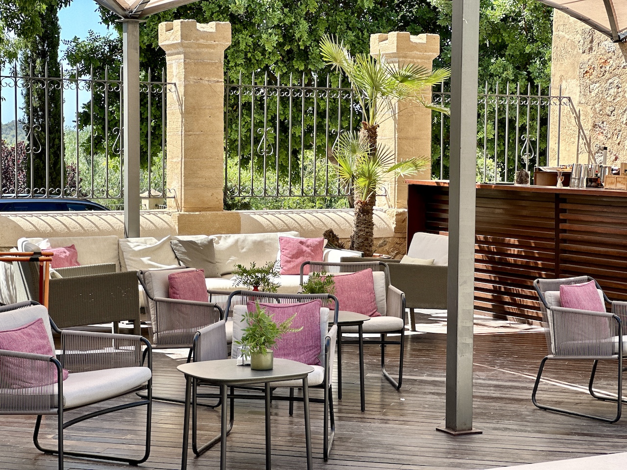 Lounge bzw. Barbereich beim Olivera Restaurant