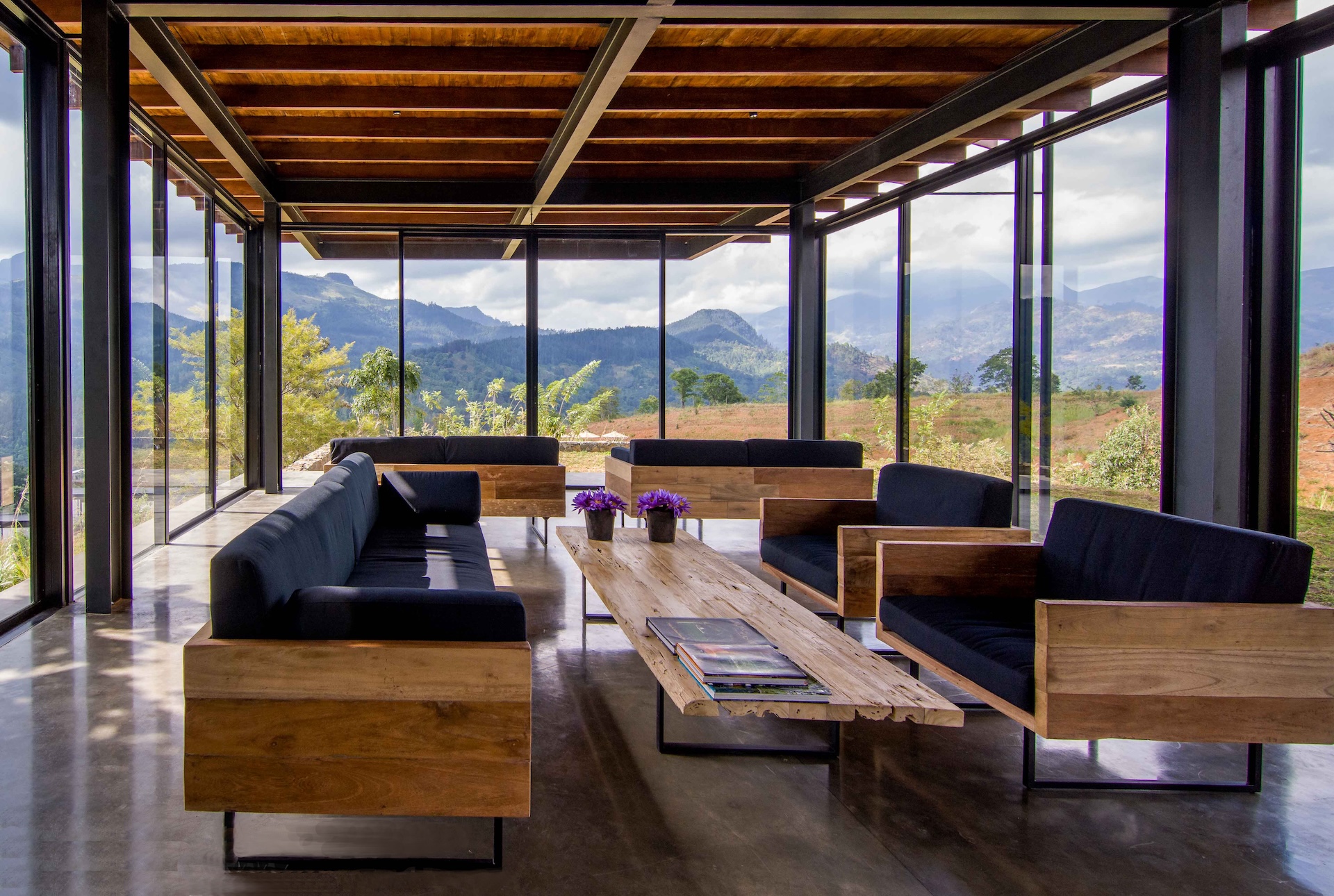 Die Lounge im Hauptgebäude