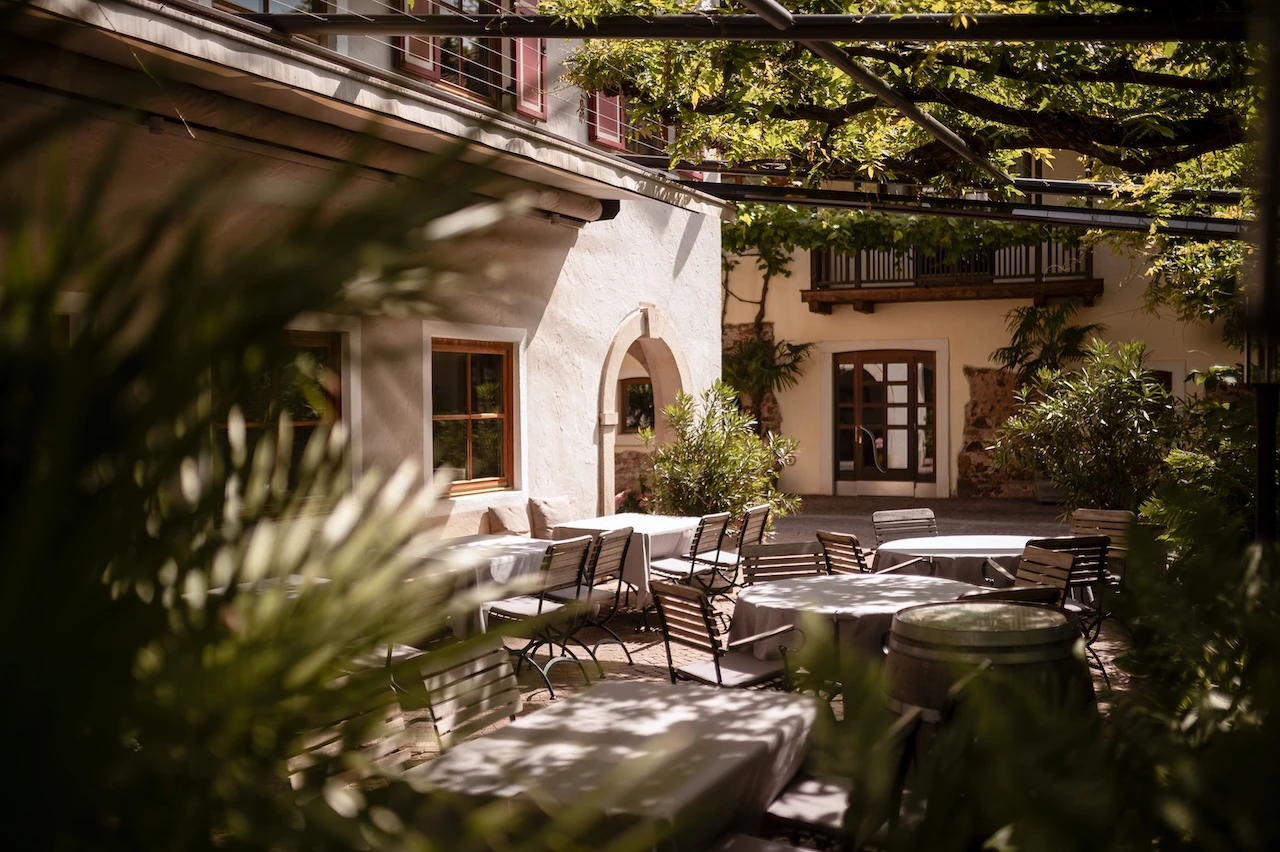 Essen unter Wein © Patrick Schwienbacher