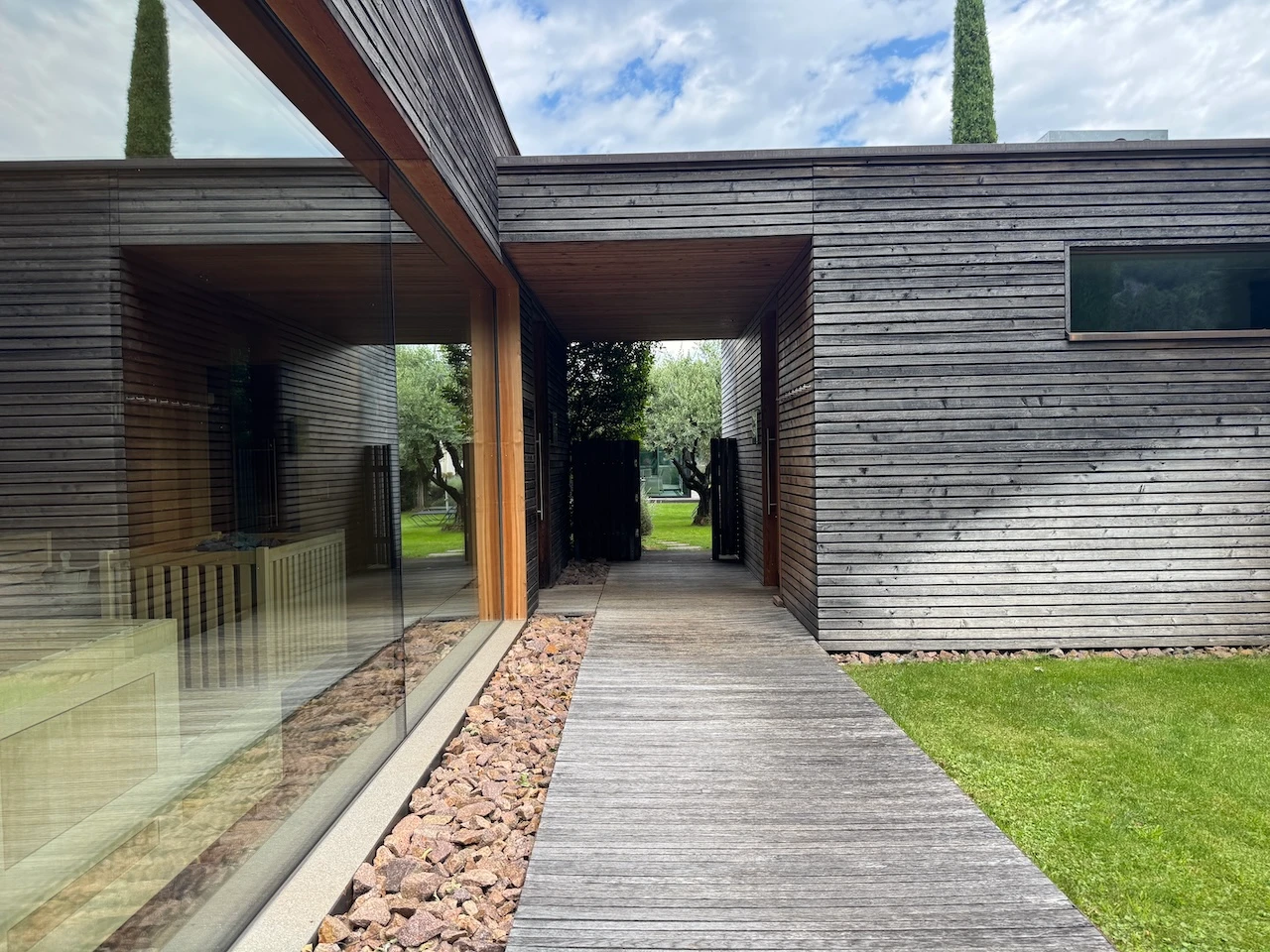 Der Spa-Bereich mit eigenem kleinen Garten