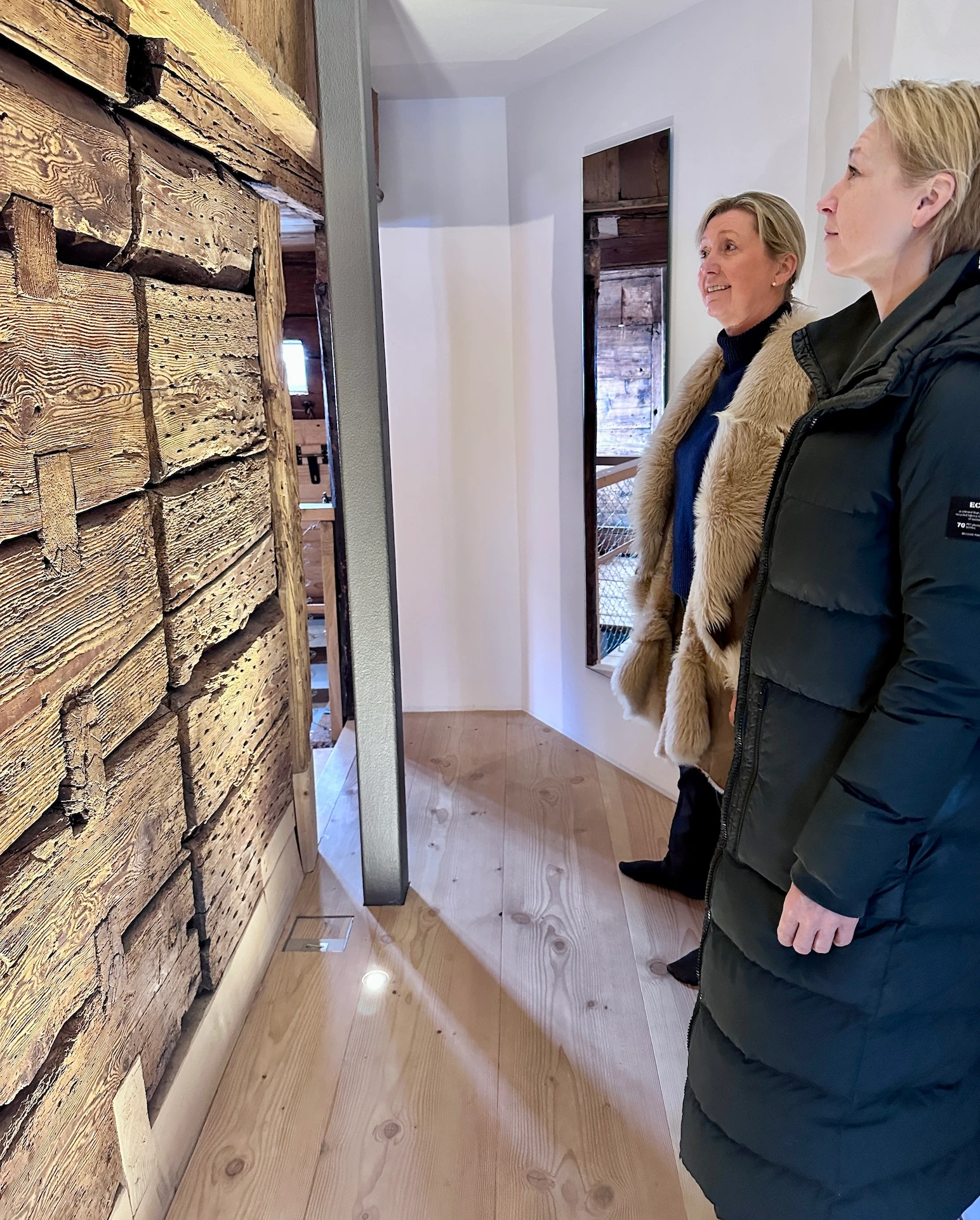 Dagmar Kiessling zeigt mir alles und kennt die Geschichten dahinter