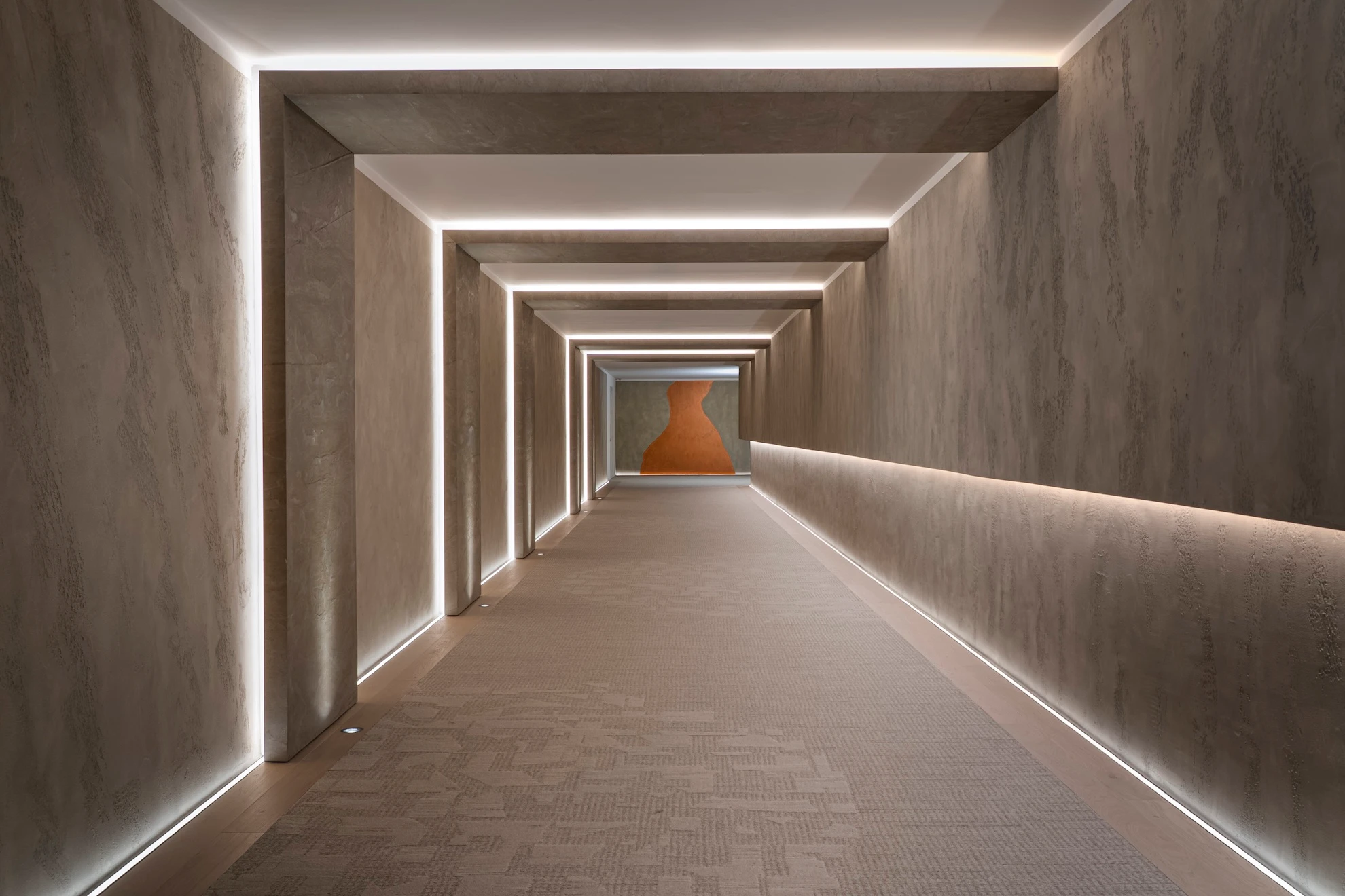 WALD.WEIT: Unterirdischer Flur, der die beiden Häuser verbindet © Tim Karapetian