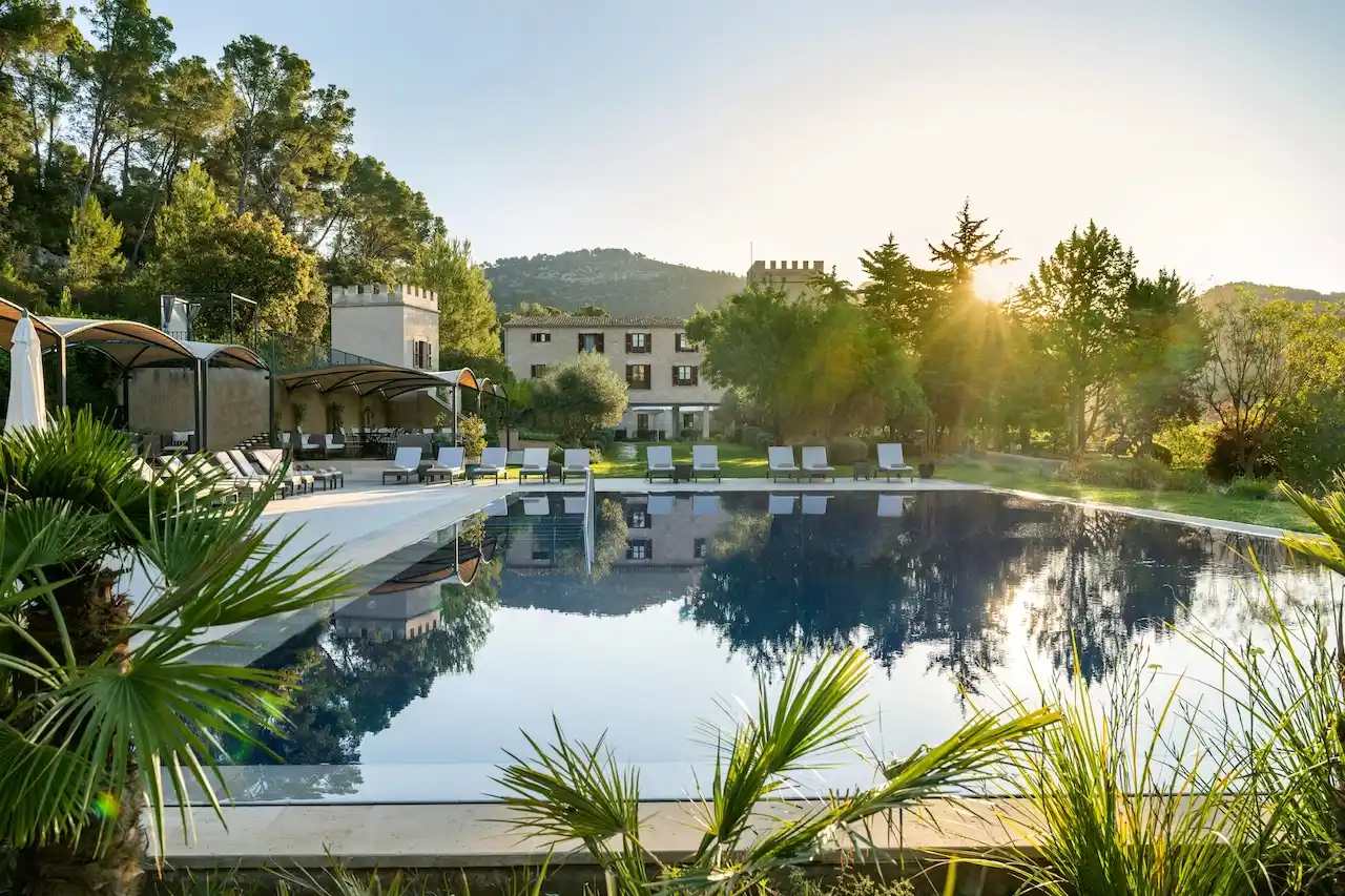 Pool im Castell Son Claret Mallorca Boutique Hotel