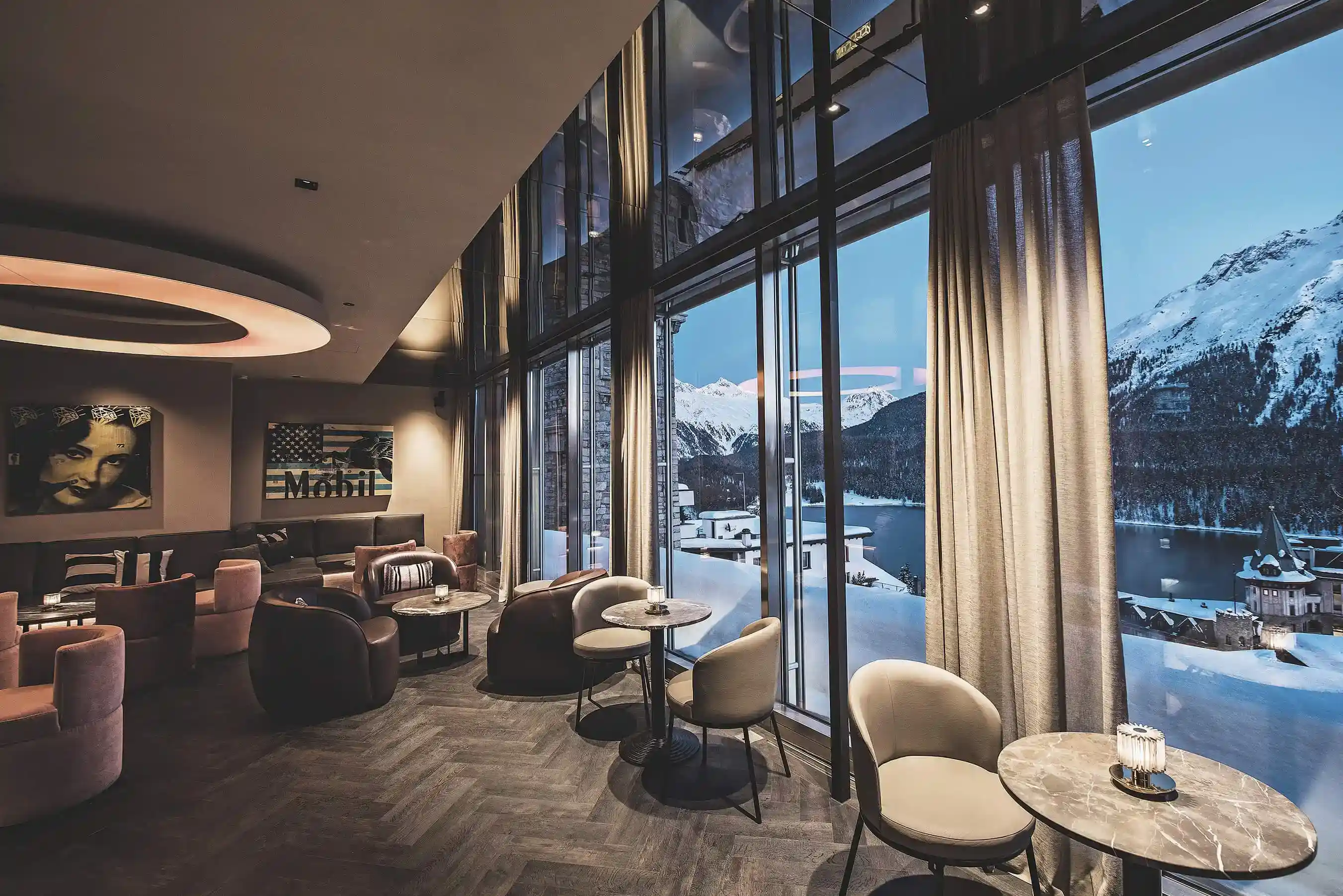 Boutique Hotel Monopol in St. Moritz Loungebereich