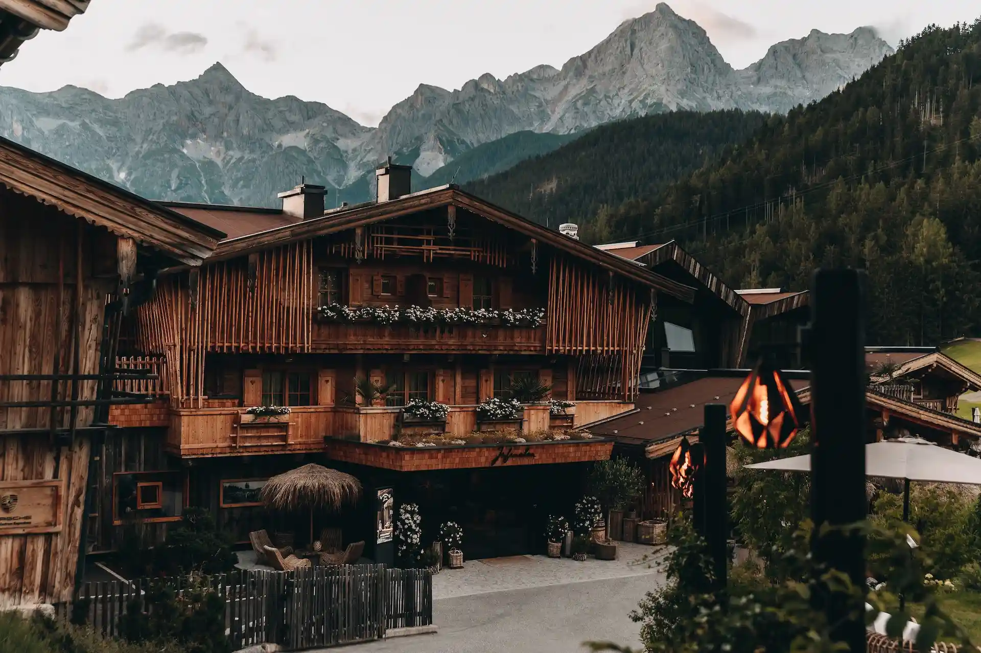 Die Jufenalm von außen © NEST X NOMAD