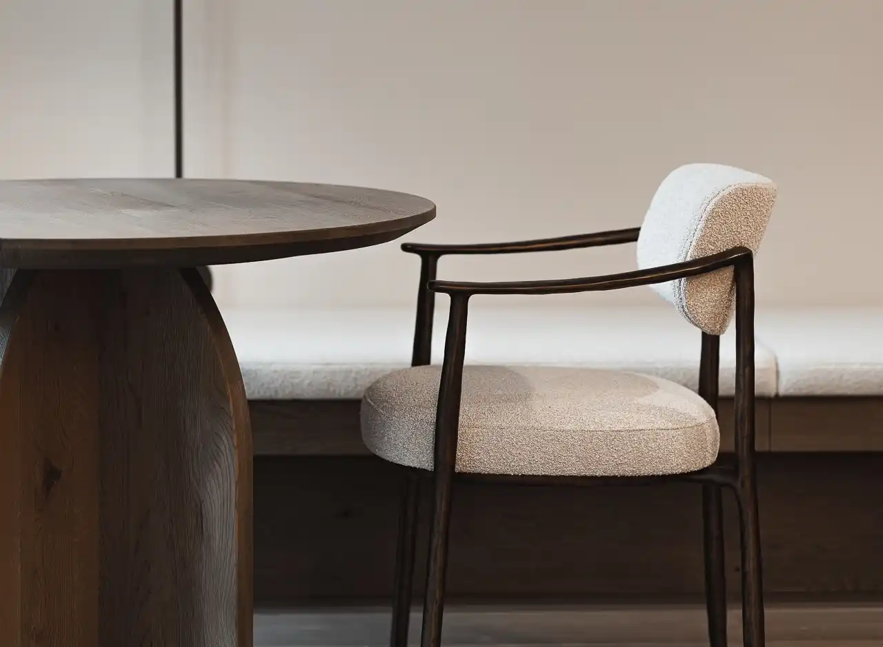 Interior Design im Hotel Stiegnhaus: Hier Stuhl von Linteloo