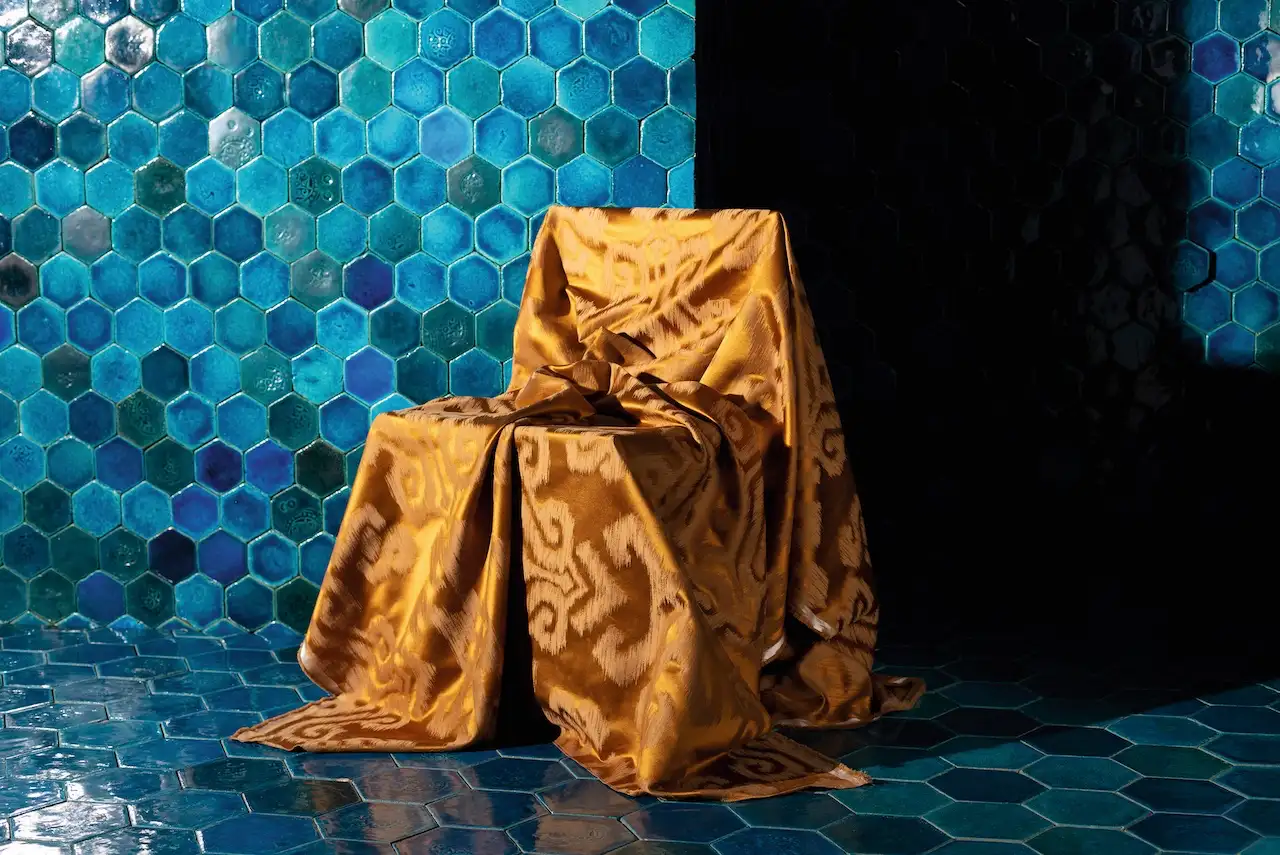 SOGDIA: Stoff von Fischbacher 1819 © Peter Hauser