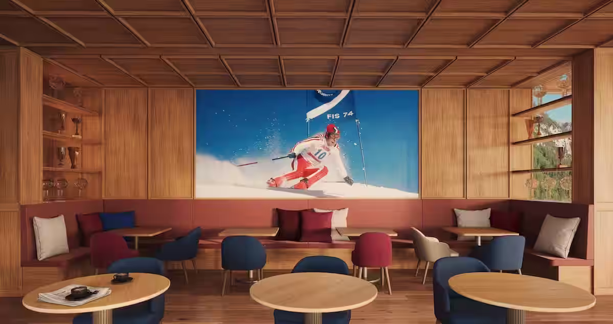 Bella Vista Hotel Südtirol - Tische und Stühle im Restaurant in alpiner Optik