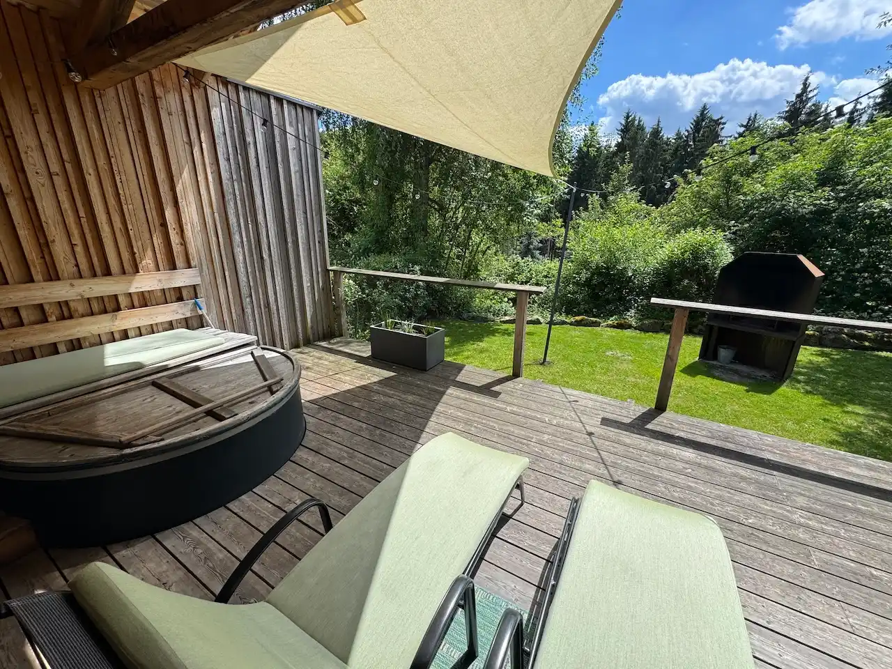 Sonnenterrasse im Chalet FORSTGUT