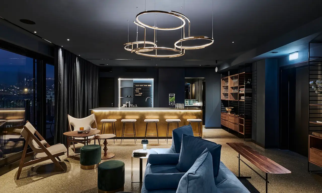 Lennarts im EMILU Hotel: Bar mit Rooftop