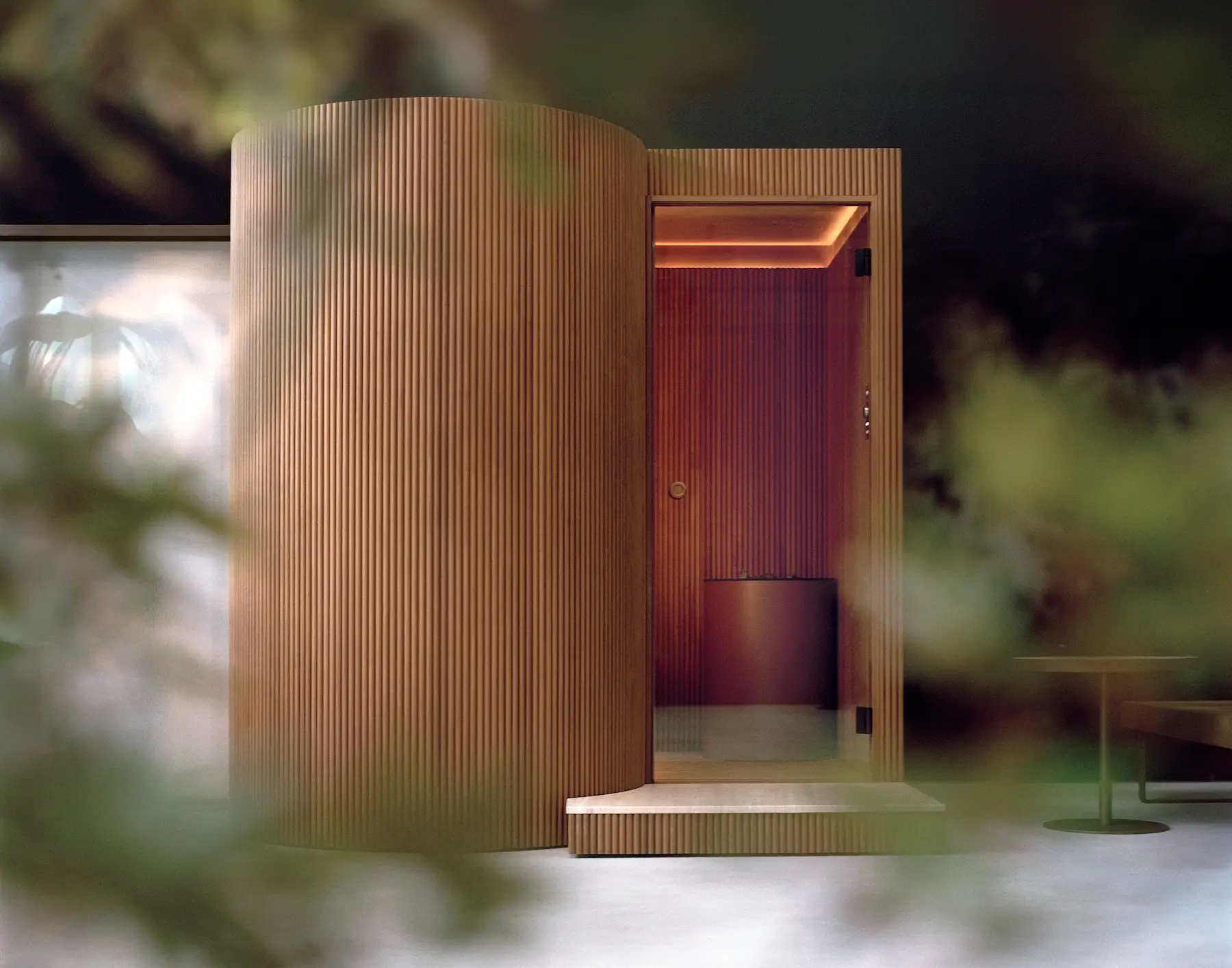 Baluar von Patricia Urquiola: Modulares Sauna- und Hammam-System 