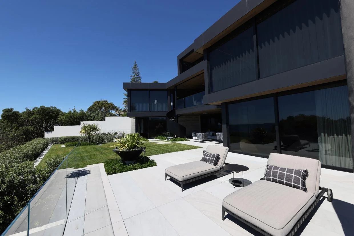 Pedestal Tile Decking & Floating Aluminium Frame Systems designed by MDS architects for Grand Designs new zealand