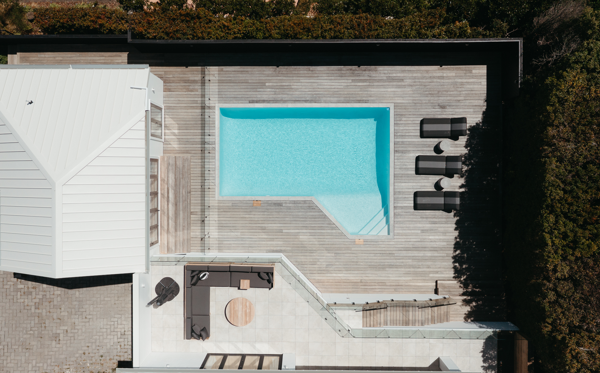 Pedestal tile decking installed on Anchorjaks installed in Auckland with the Corna Keepa system