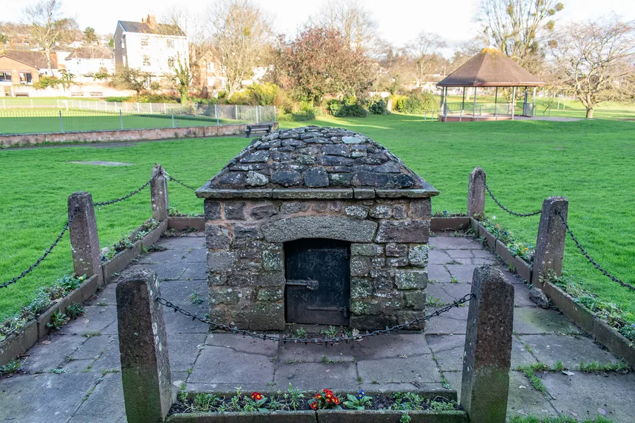 Crediton Holy Well