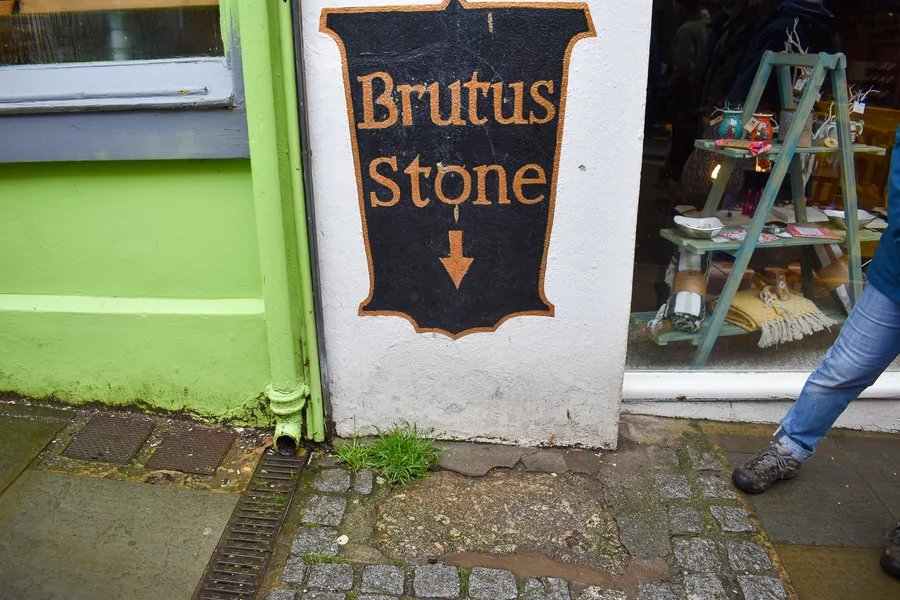 Brutus Stone, Totnes High Street