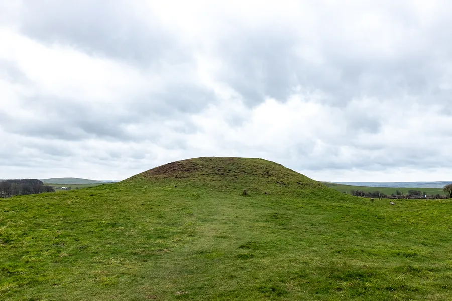 Gib Hill Round Barrow