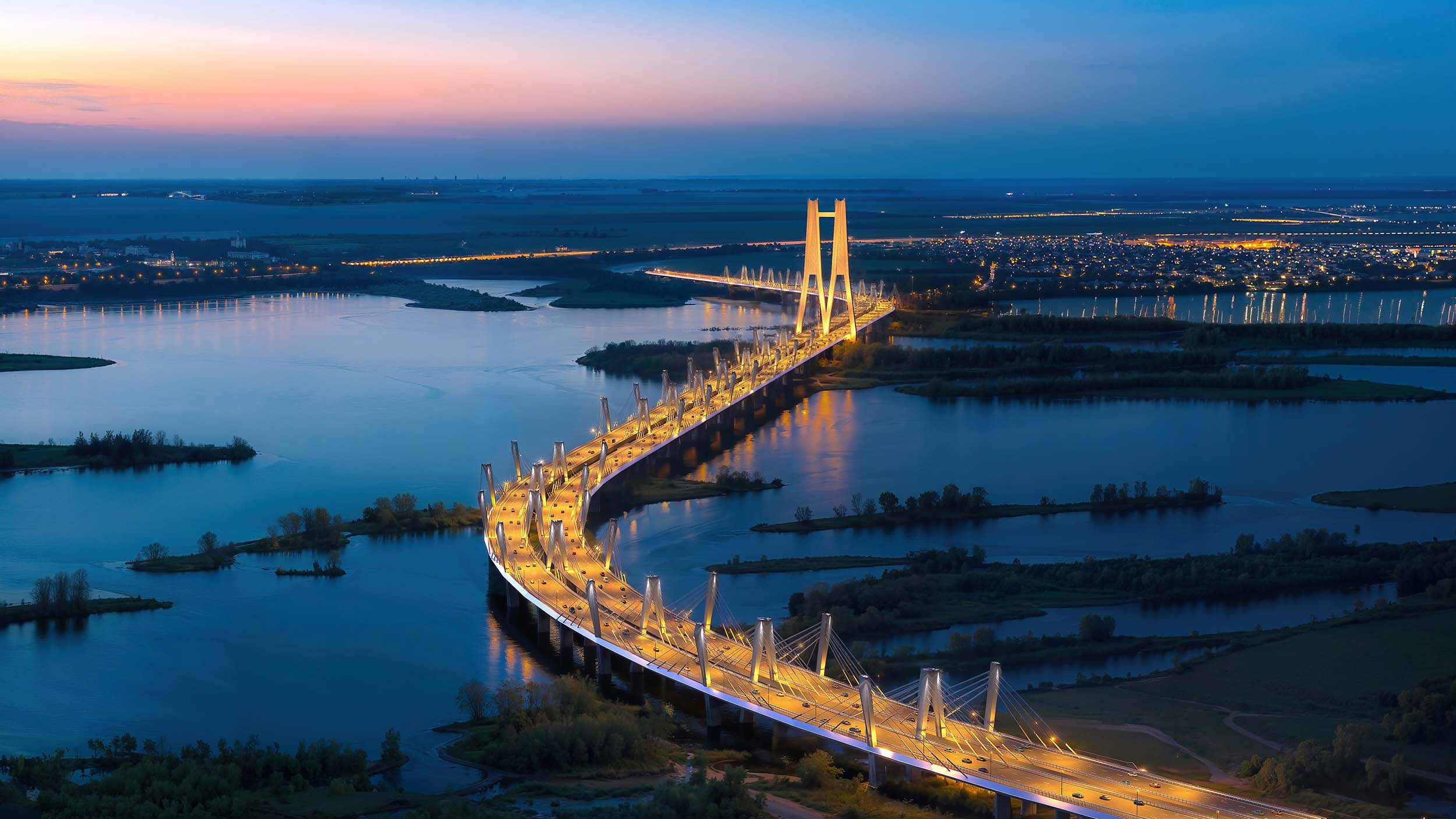Dnipro Bridge, Ukrainka
