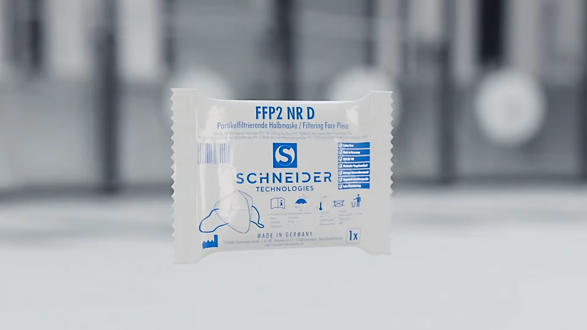 3D-Produktvideo von Schneider Technologies – Nahaufnahme einer hygienisch verpackten FFP2-Maske Made in Germany.
