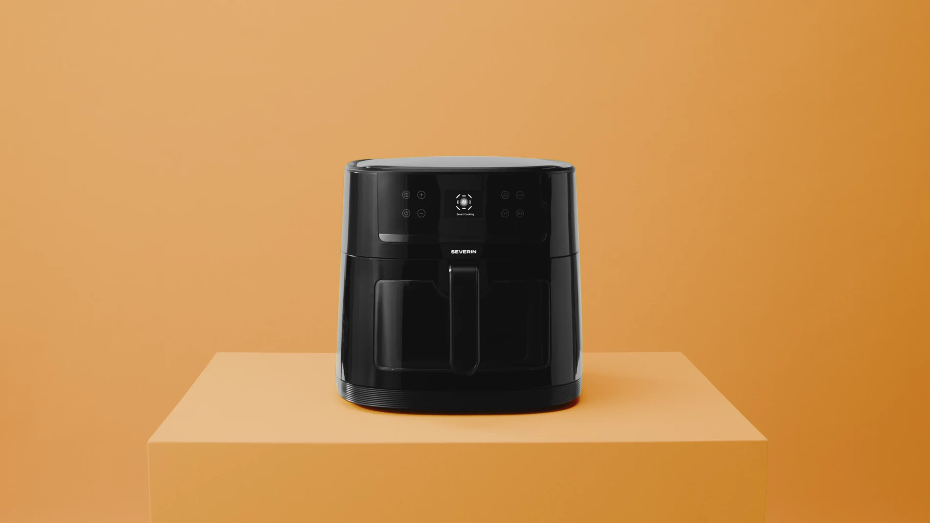 Packshot der SEVERIN S-Fry Digital AI Heißluftfritteuse auf orangem Podest im Studio