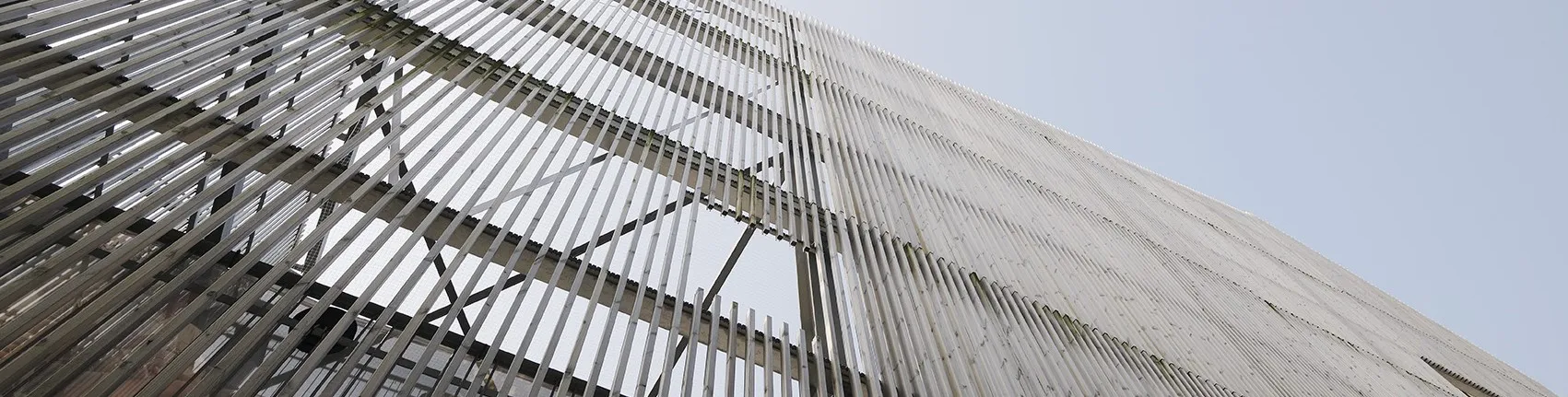 Ein sehr hohes Gebäude