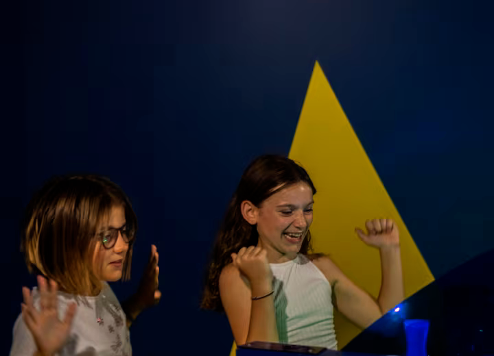 School group collaborating during an interactive quiz activity