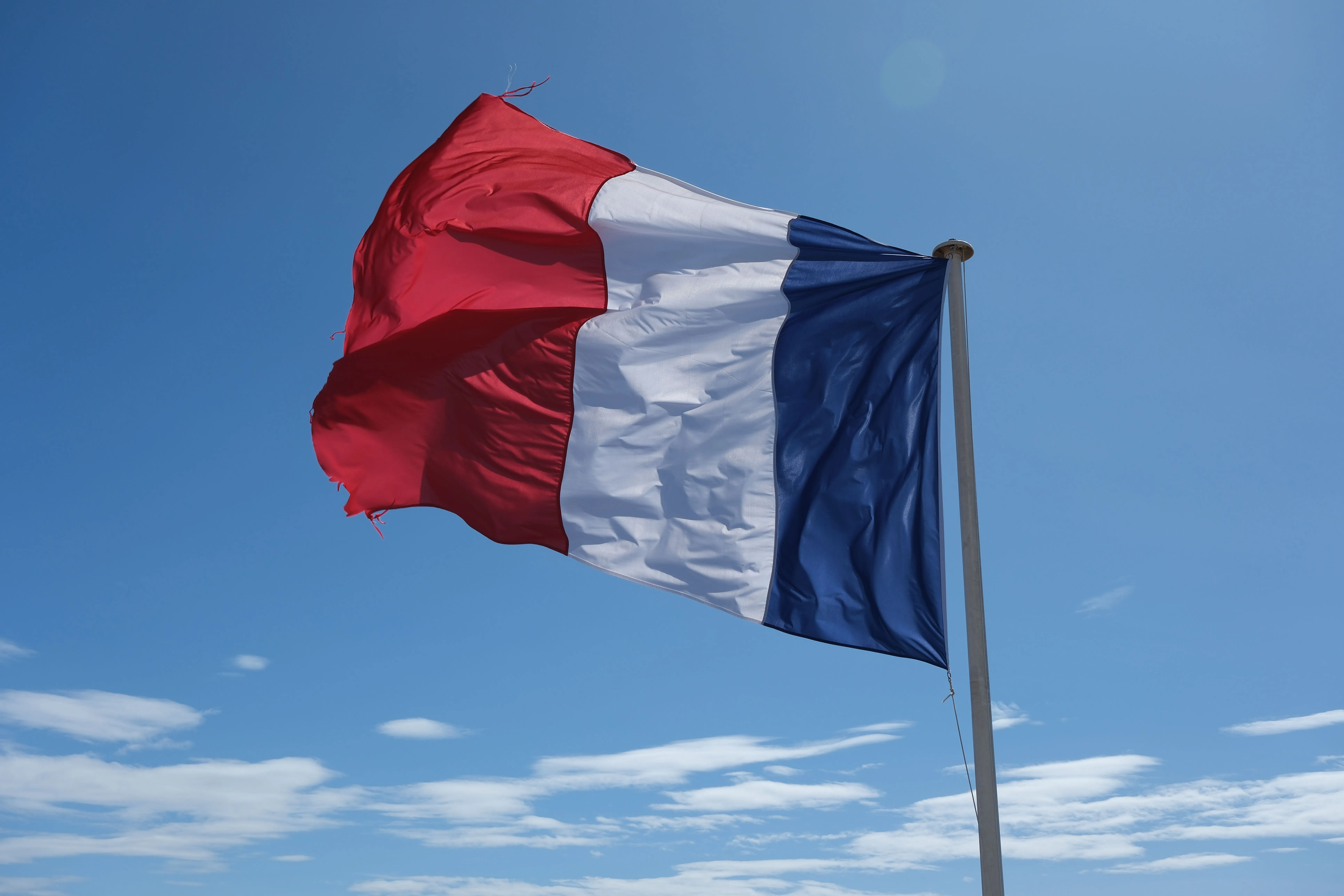 Sending Parcels To France From Spain: The Complete Guide