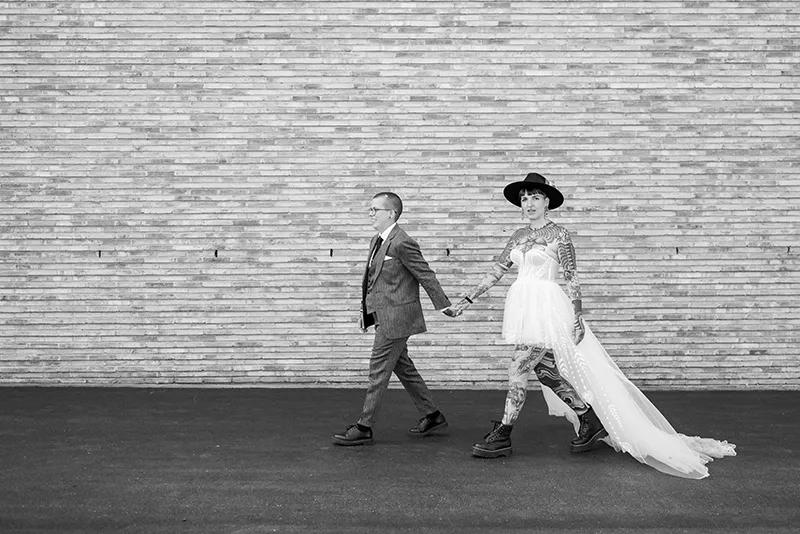 Love Unlimited: Hochzeit mit industrial Vibes & Rave-Feeling