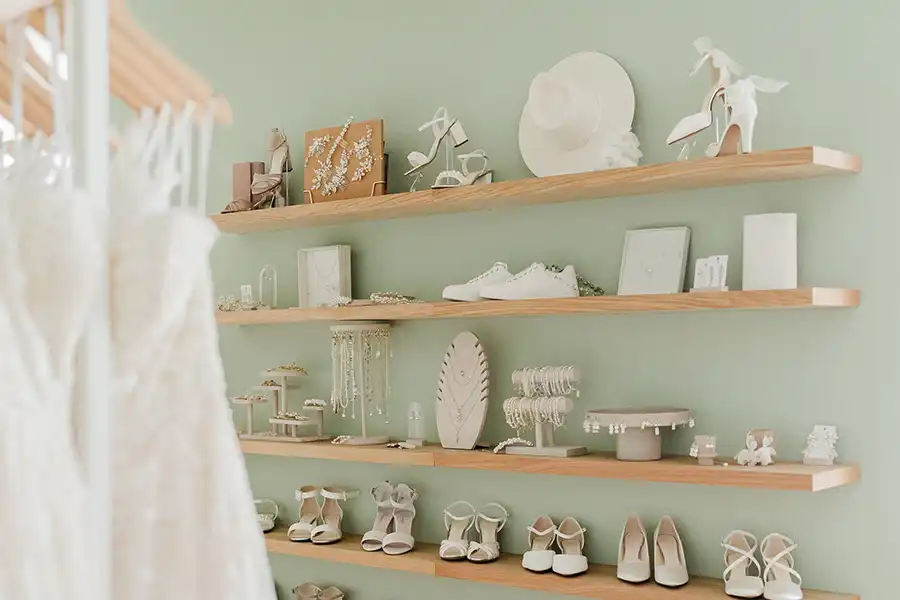 Brautparadies | Brautkleider & Co.