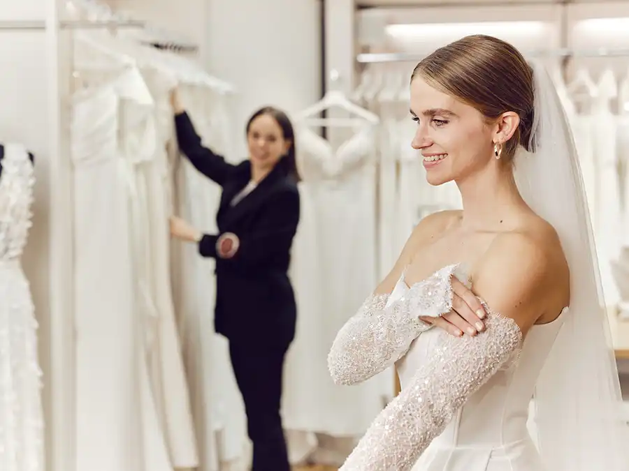 Hochzeitskleider von Liluca