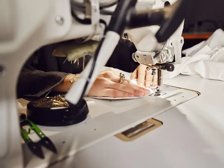 Hochzeitskleider von Liluca