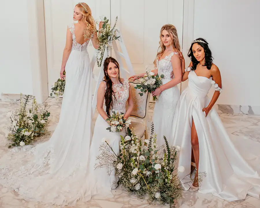 Hochzeitskleider von Brautmoment