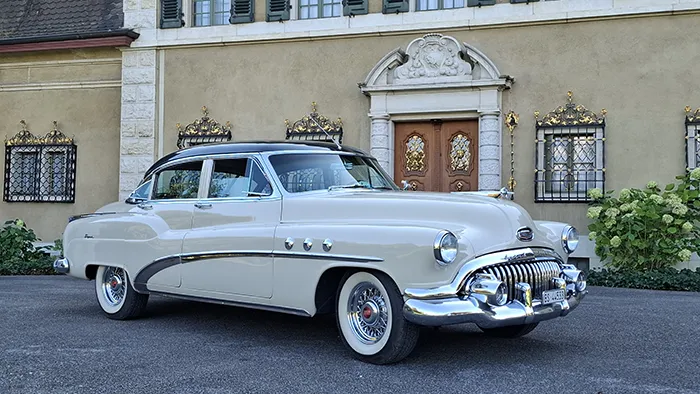 Hochzeitsfahrzeug von oldtimerrent.ch