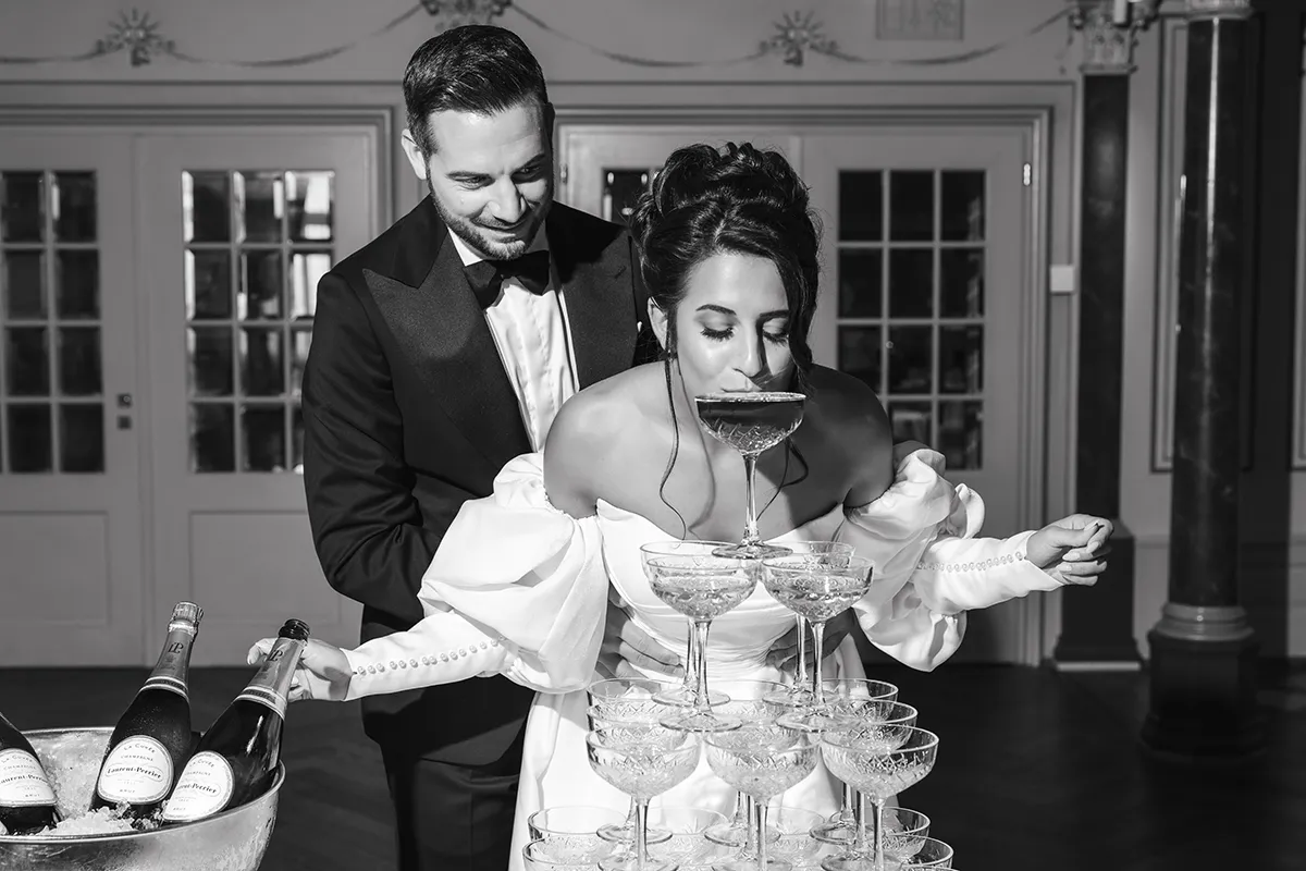 Old Money Style: Elegant-moderne Hochzeit am Zürichsee