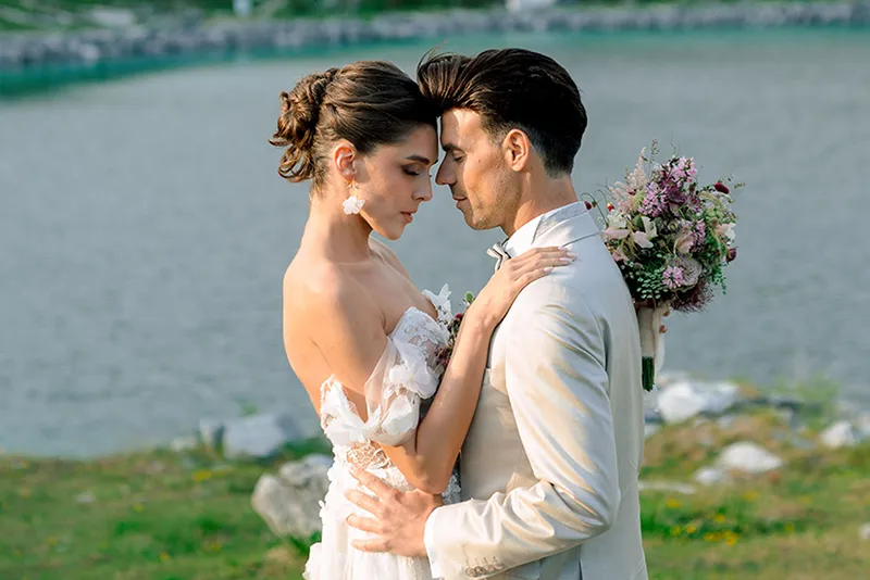 Above the Clouds: Romantische Hochzeit in den Bergen